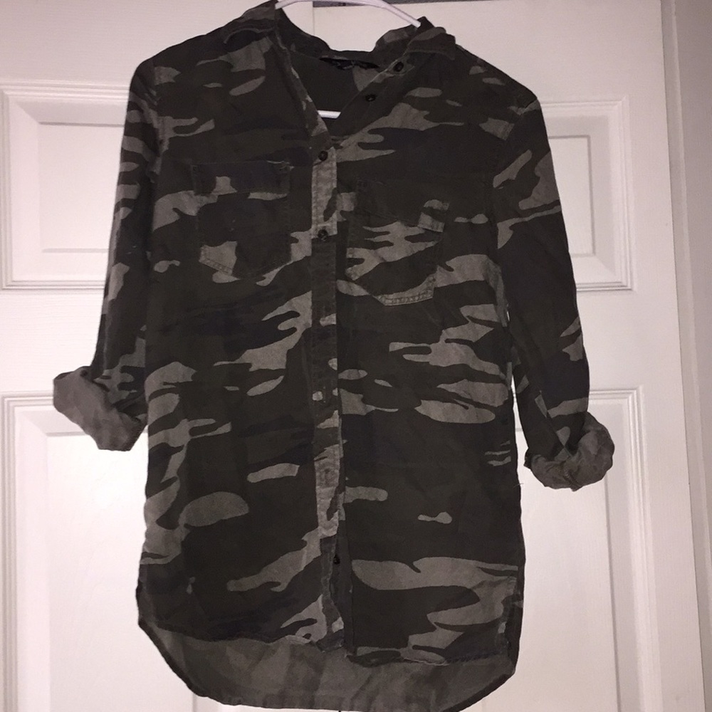 Camo button up🌵🌿✨